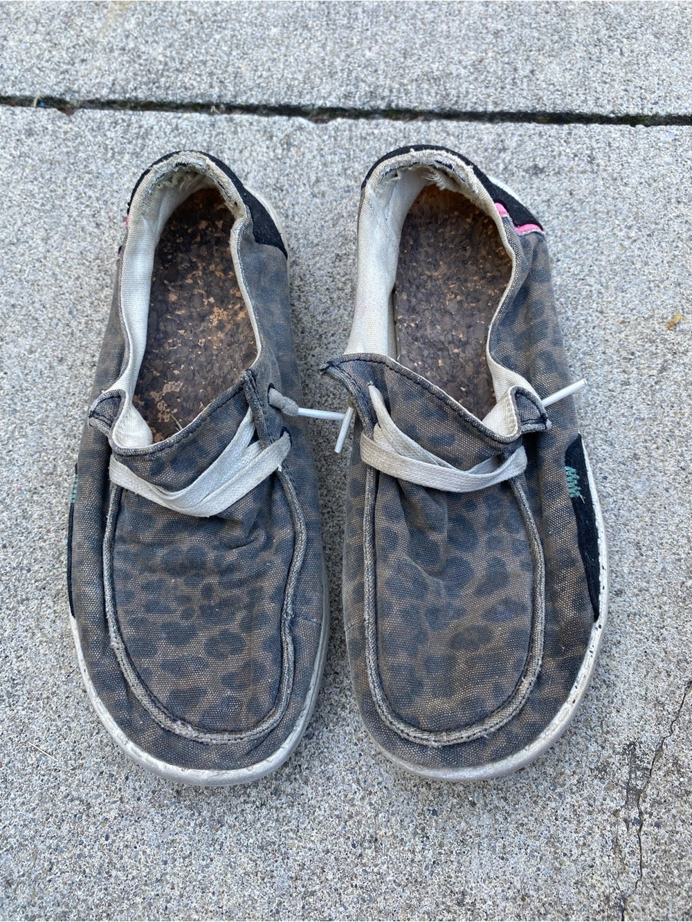 Animal print Hey Dudes